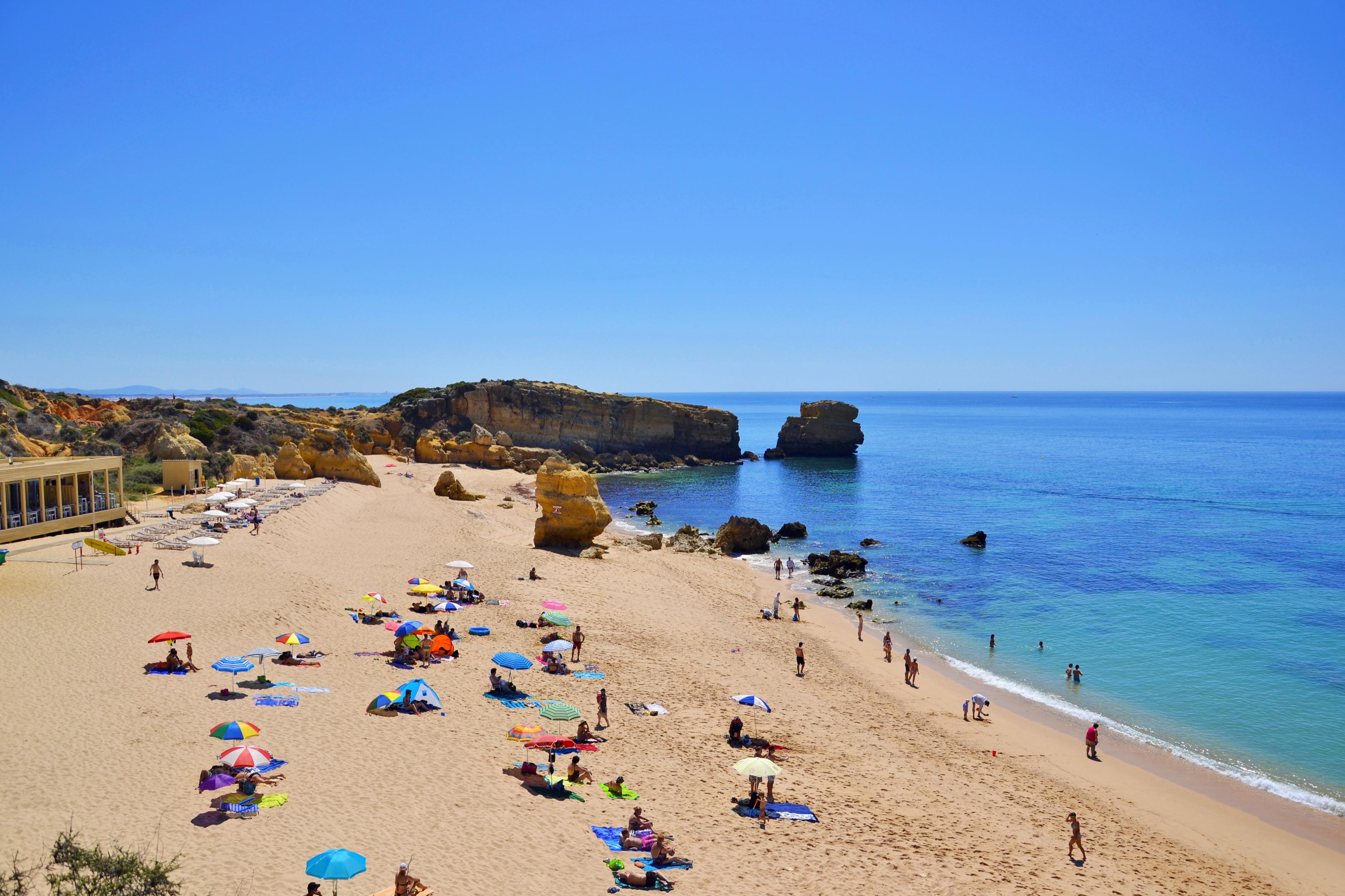 เซาราฟาเอล อัตลันติโก Hotel อัลบูเฟรา ภายนอก รูปภาพ Praia do Camilo, Algarve, Portugal